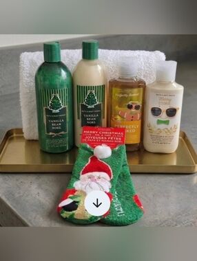 NEW Bath and Body Holiday Bundle